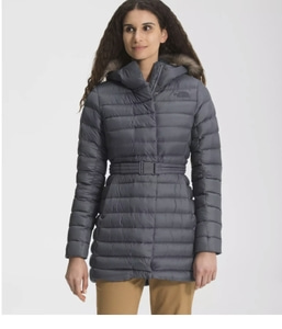 The North Face Women&#039;s Transverse Belted Parka - 다운충전 $375